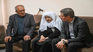 Asırlık çınara ve kahraman gazilere vefa ziyareti