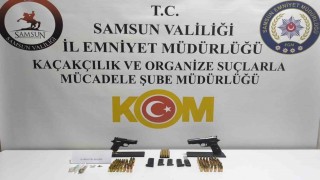 Atakumda operasyonda silah ve uyuşturucu ele geçirildi