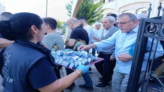 Aydın Büyükşehir vatandaşlarla bayramlaştı