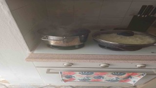 Ayvalıkta ocakta unutulan yemek paniğe neden oldu