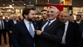 Bakan Bolat, Hometex 2026nın gözdesi DENİB standını ziyaret etti