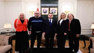 Bakan Gürlek, Çağla Tuğaltayın ailesiyle bir araya geldi