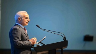 Bakan Uraloğlu: 81 ilimizde kademeli olarak hizmete aldığımız 5G ile ilk günden yaklaşık 21 milyon abone buluştu