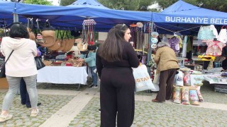 Balıkesirde kadınlar Anneler Gününde sergi açtı
