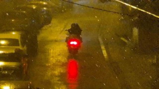 Bartında vatandaşların fırtınayla imtihanı kamerada