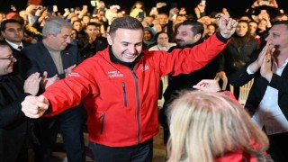 Başkan Akın, Hıdırellezi hemşehrileriyle birlikte coşkuyla kutladı