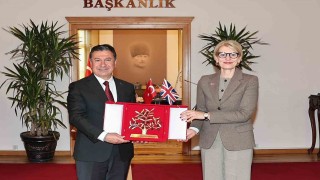 Başkan Aras, İngiltere Büyükelçisi Morrisi ağırladı