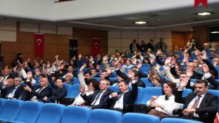 Başkan Aras Kıyı Belediyeler Birliğinde güven tazeledi