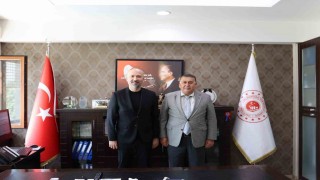 Başkan Arıkan, Çevre ve Şehircilik İl Müdürü Ergin ile bir araya geldi