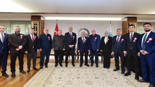 Başkan Büyükkılıç: Vakıf geleneği, toplumsal dayanışmanın en güçlü örneklerinden biridir
