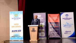 Başkan Er: Gençlere yönelik ciddi yatırımlarımız devam ediyor