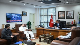 Başkan Kocamandan Kartepeli yıldızlara tam destek