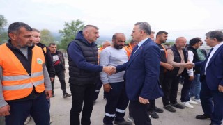 Başkan Kurnaz belediye personeliyle bayramlaştı