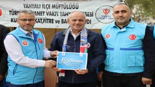Başkan Öztürkten Türkiye Diyanet Vakfına vekaletle kurban bağışı
