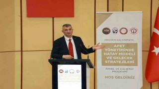 Başkan Sezer, Hatayda afet yönetimi ve koordinasyon deneyimlerini paylaştı