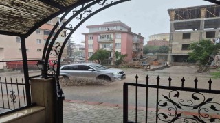 Başkentte sokaklar göle döndü