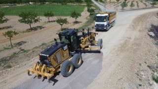 Battalgazide yol düzenleme çalışmaları devam ediyor