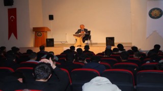 Bayburtta öğrencilere mahremiyet ve estetik bilinci anlatıldı