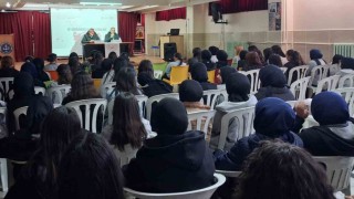 Bayburtta öğrencilere Şehit Serkan Sakanın vatan sevgisi anlatıldı