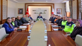 Bayburtun ulaşım sorunları ve trafik tedbirleri toplantıda görüşüldü