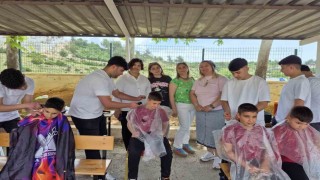 Bayram öncesi anlamlı dokunuş: Miniklere ücretsiz tıraş