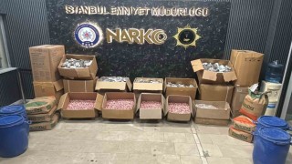 Bayrampaşa ve Güngörende uyuşturucu operasyonu: 200 milyon değerinde uyuşturucu hap ele geçirildi
