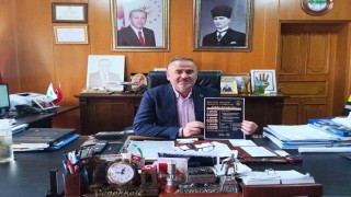 Belediye başkanından görülmemiş teşvik: 10 çocuk yapana sıfır araç, 8 çocuk yapan iş imkanı