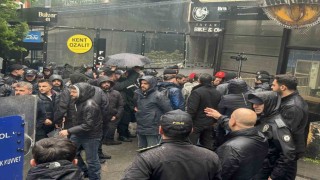 Beşiktaştan Taksime izinsiz yürümek isteyen grup gözaltına alındı