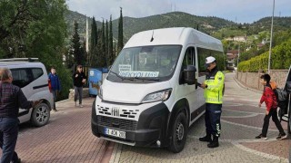 Bilecikte okul servis araçları denetlendi