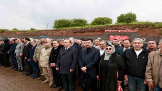 Bingölde 33 şehit, 33üncü yıldönümünde dualarla anıldı