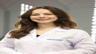 Blefaroplastide amaç genç görünüm kadar göz sağlığını korumak