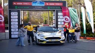 Bodrum Rallisinde Kübra Denizci Keskin rüzgarı