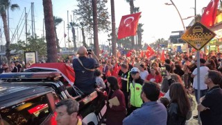 Bodrumda kalabalık meydanlara sığmadı