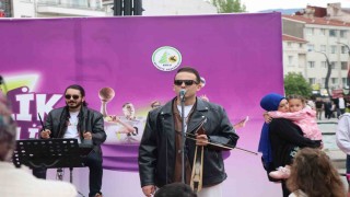 Boluda Gençlik Konserine yoğun ilgi