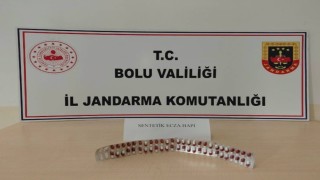 Boluda jandarmadan uyuşturucu operasyonu: 3 gözaltı