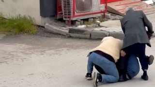 Boluda sokak ortasında kavga