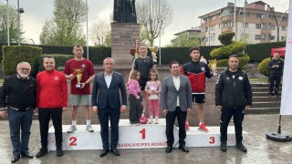 Bolunun babası İzzet Baysal anısına düzenlenen Şükran Günleri koşuyla başladı