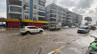 Bozdoğanda sağanak yağış sonrası ekipler sahada