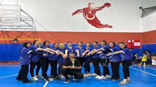 Bozyazıda Evimin Sultanları Anneler Günü Voleybol Turnuvası tamamlandı
