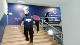 Bu da yeni nesil dilencilik, kapı kapı dolaşarak nakit ya da IBAN numaralarına para istiyorlar
