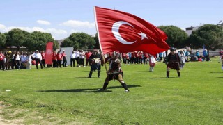 Burhaniyede 19 Mayıs coşkusu yaşandı