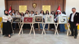 Burhaniyede Filoğrafi kursundaki eserler ilgi gördü