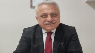 Bursa siyasetinin tanınan ismi eczacı Ayhan Özbek hayatını kaybetti