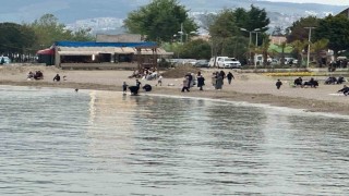 Bursada deniz suyu ısınmadı ama yüzme sezonu açıldı