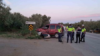 Bursada motosiklet ile hafif ticari araç çarpıştı: 2 yaralı