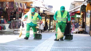 Bursanın dünyaca ünlü tarihi alanlarına özel temizlik ekibi