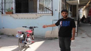 Çalınan motosikletinin peşine düştü, hırsızlara yetişemedi