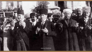 Çanakkaleyi TBMMde temsil eden 92 kişi bu sergide yaşatılıyor