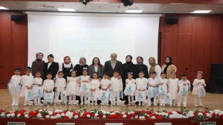 Çayırovada minikler Kuran-ı Kerime geçmenin heyecanını yaşadı