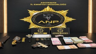 Çeşitli suçlardan aranan 61 şahıs yakalandı